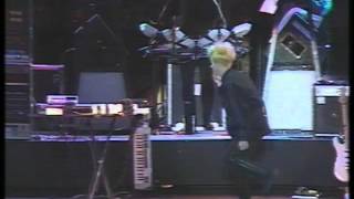 Video thumbnail of "Howard Jones - Things Can Only Get Better (JAPAN AID 1986)"