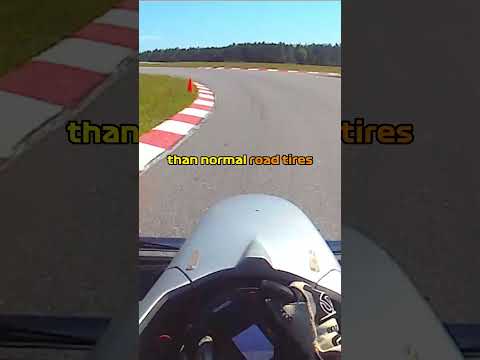 Video: Wie het wedrenne slicks gemaak?