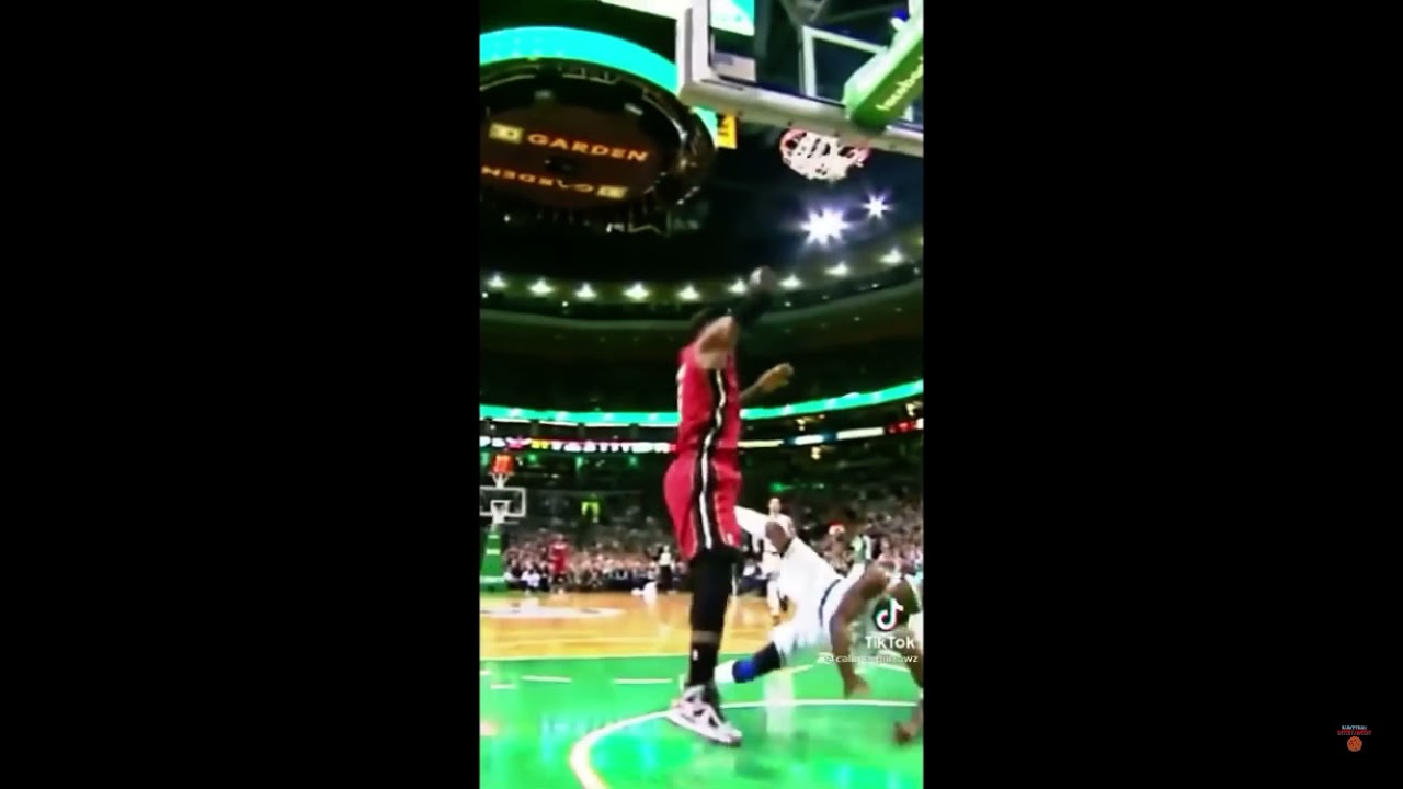 Best basketball play ever! YouTube