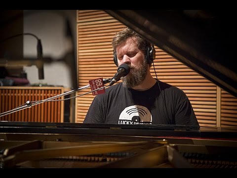 John Grant - Grey Tickles (Live on 89.3 The Current) - YouTube