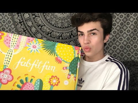 ASMR- Fab Fit Fun unboxing! ? (Tapping, Scratching, Tingles!)