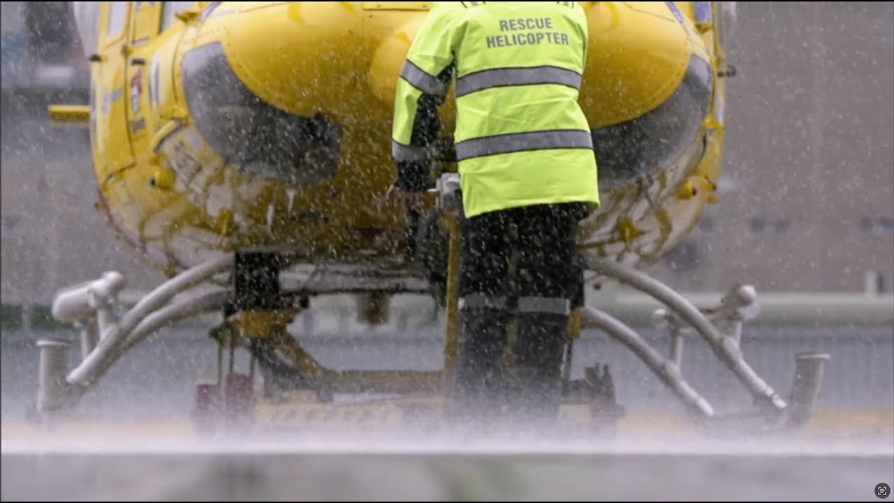 Air Rescue - Season 3 Episode 1 (Full Episode) - YouTube