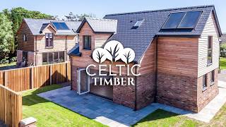 Outdoor Canadian Western Red Cedar Cladding and Siberian Larch Cladding
