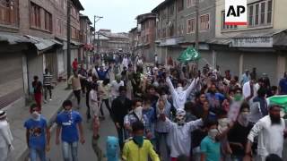 Clashes in India-held Kashmir despite curfews