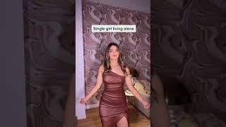 #singlegirlproblems Details