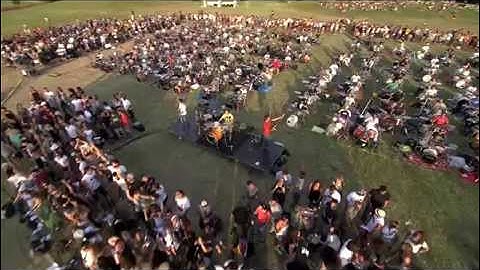Learn to Fly   Foo Fighters Rockin1000 Official Video 10