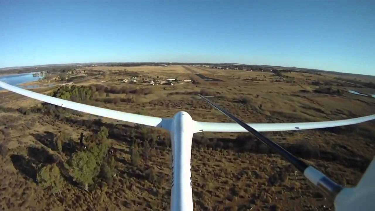 Awesome glider high speed & low pass compilation (HD) - YouTube