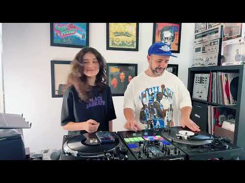 SCRATCH DJ BATTLE. WHO WON? #dj #scratch #scratching #djmichelle #djshock #djbattle