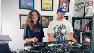 SCRATCH DJ BATTLE. WHO WON #dj #scratch #scratching #djmichelle #djshock #djbattle