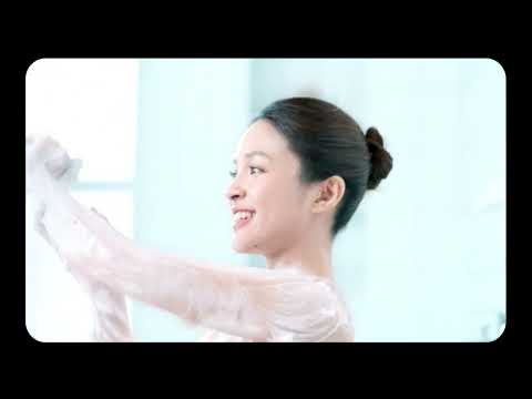 Biore Berry Happy with Skin Barrier Moist for moist and glowing skin 💖