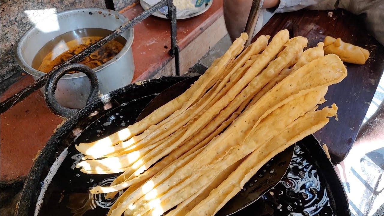 Longest Fafda Making | Navaratri Special Farsan | Indian Street Food | Aamchi Mumbai