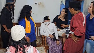 TANTANG AJENGAN KIAI KARIM YG KALAHKAN GURUNYA KANG UJANG
