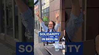 🇩🇪🇵🇸 Moment of solidarity in Berlin amid Gaza protest