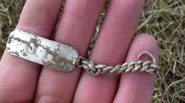 Metal detecting live silver ring and coin digs with signals while park hunting - Minelab E-trac #39