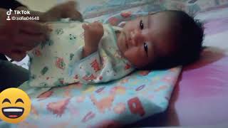 Download Lagu bayi bersin lucu MP3