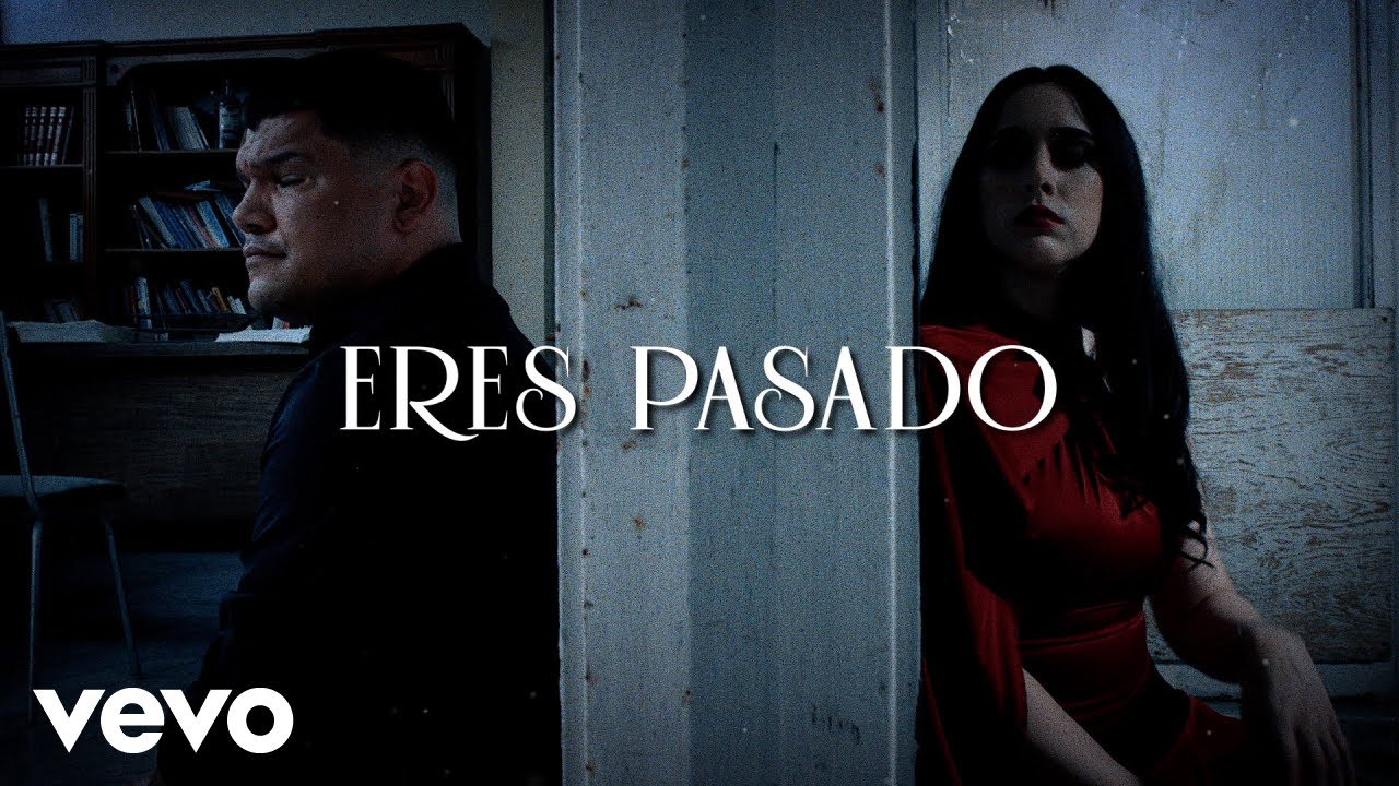Banda Carnaval - Eres Pasado (LETRA)