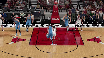 5‘7 guard dunk on 7´0 center