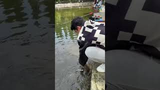 Mancing Jalur Ekspres! Cuma Modal Roti Langsung Dapat Ikan Jumbo! 😲🎣 #funny
