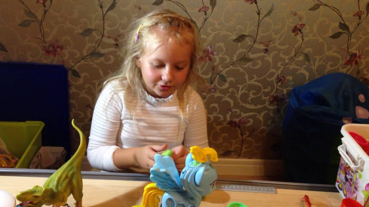 Печка из пластилина