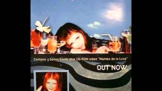 Watch Kirsty MacColl Alegria video