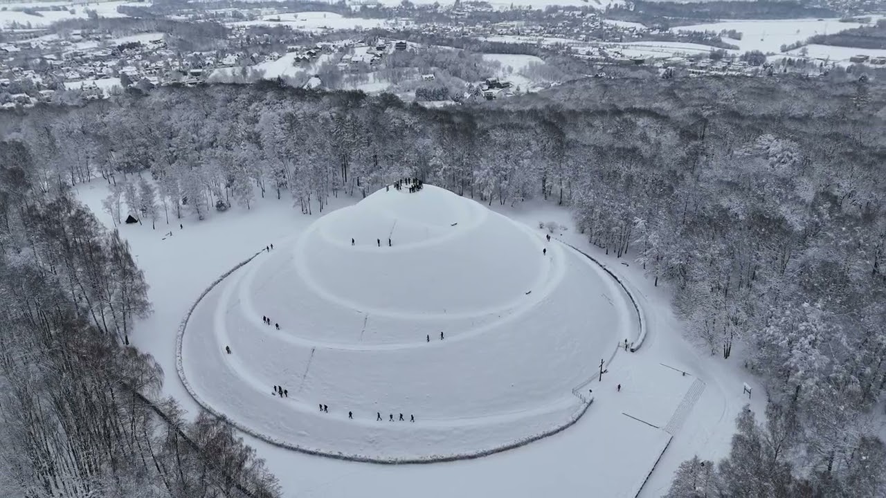 ZIMA Droga z Hotel DAISY na  Kopiec Piłsudskiego tam i z powrotem.
