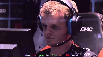 Anders and Moses discuss team-killing