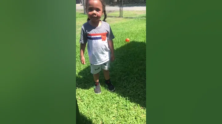 Youngest toddler in the rap game!