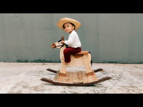 Vídeo: Como Fazer Um Cavalo De Madeira