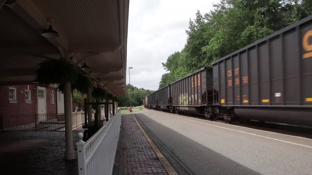 CSX Train at the Williamsburg, Virginia Amtrak Station YouTube