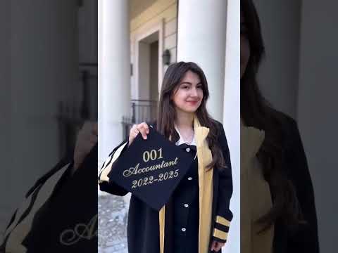 عبايات تخرج 2025