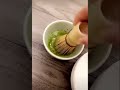        لا بـأس ابتسـم وتجـاهل كـل شـيء