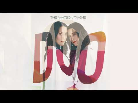在 YouTube 上觀看「The Watson Twins | Playing Hearts  (Official Audio)」