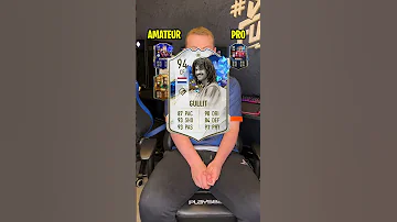 Kdo je nejlepší legendou CM ve hře FIFA 23?