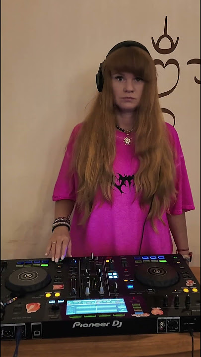 REDHEAD Q | CLUB | DJ | BALI | INDONESIA