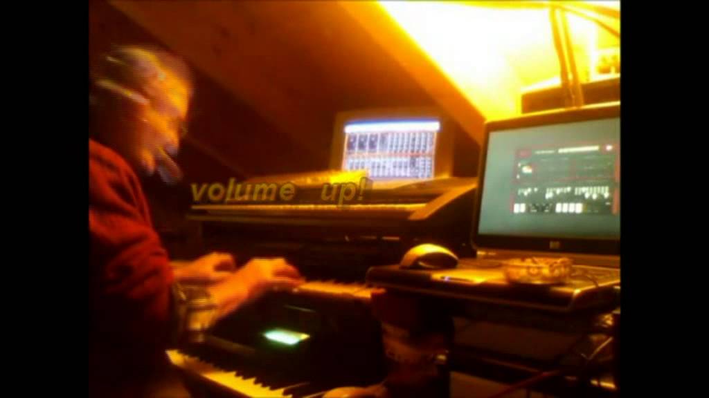 cover instrumental REM " everybody hurts " YouTube