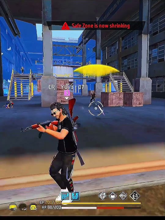 200 IQ Clutch in Free Fire 🔥 | Smartest Move Ever! #freefire #foryou #freefireshorts #shorts