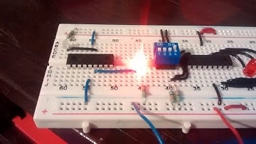 MPLAB - Programa 9 - Prender LED con retardo