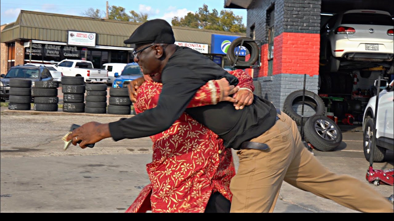 BALJEET OPENS A TIRE SHOP!!