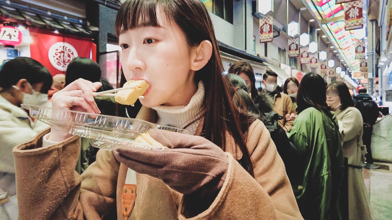【京都旅遊】錦市場美食散步 豆乳甜甜圈、海鰻天婦羅、奶油紅豆鯛魚燒、豆皮奶油可樂餅、史努比茶屋｜關西京都自由行｜實彩子Misako