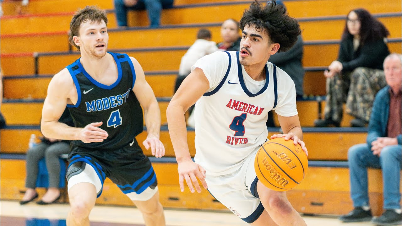American River College Men's Basketball vs Santa Rosa Junior College ...