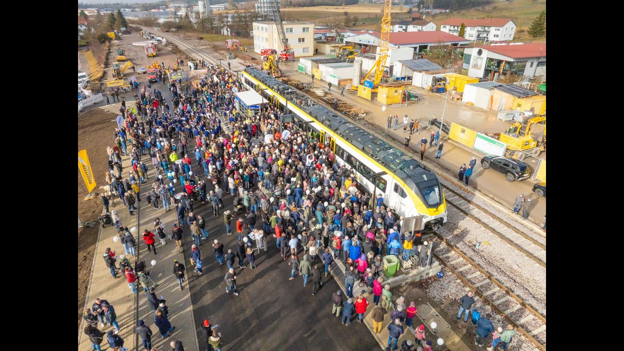 Nach 40 Jahren zurück auf der Schiene 🚆 | Eröffnung der Hermann-Hesse-Bahn