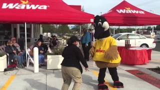 'Goose' Dance - Wawa’s “Finest vs. Bravest” Hoagie Building Contest