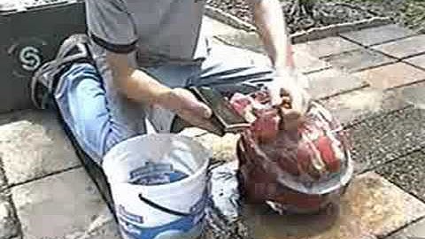 How to build Halo armor Part 7: Wet Sanding