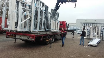 Loading a Truck.   #1 Dutch TimeLapse (HD)