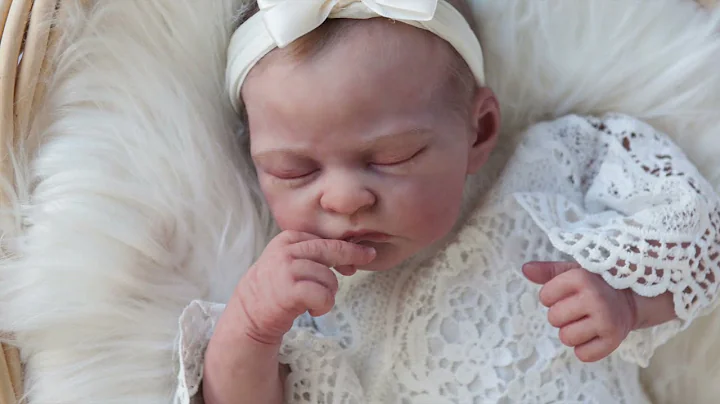 Silicone Reborn Baby Girl sculpted by Sylvia Manni...