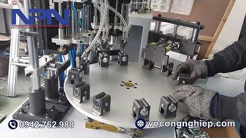 Máy bắn vít tự động dạng bàn xoay - Bắn cùng lúc 4 sản phẩm - Tự động ra phôi vnmaycongnghiep.com |