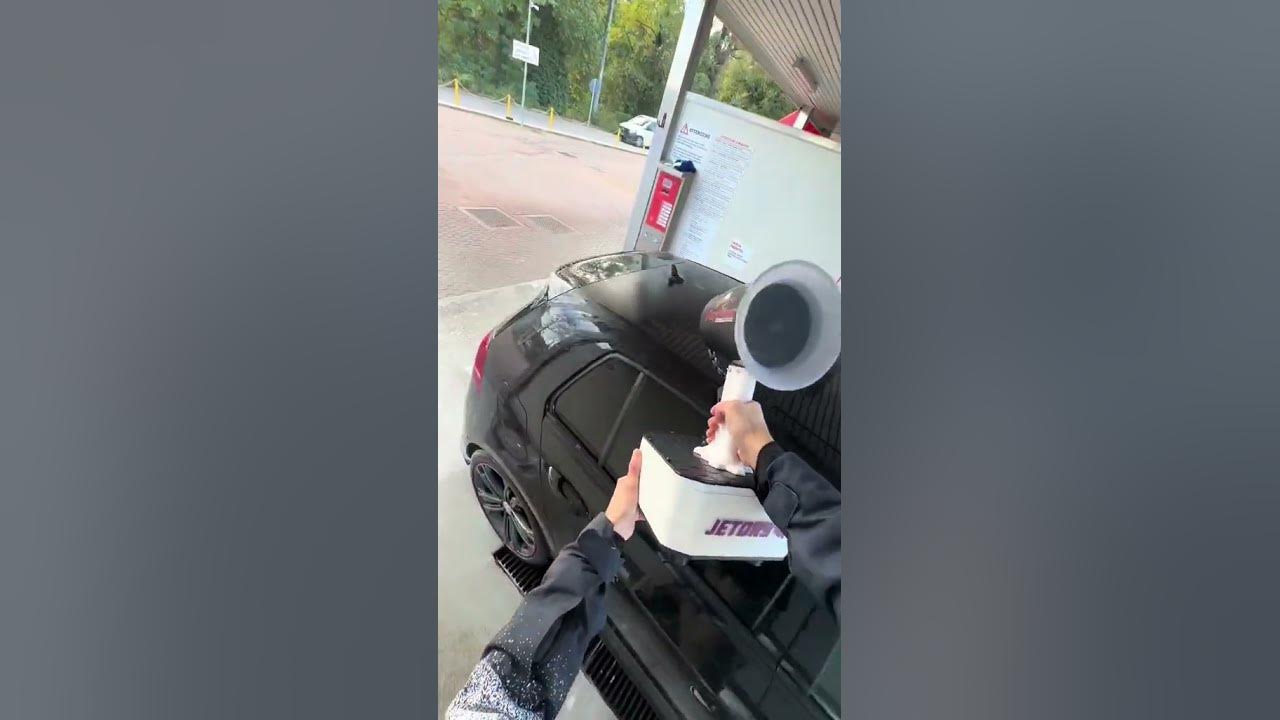 A leaf blower is just simple to weak for this application ️ YouTube