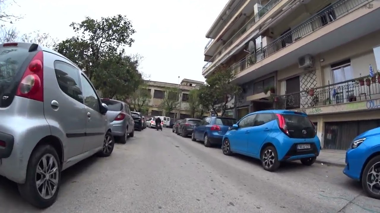 ΘΕΣΣΑΛΟΝΙΚΗ ΠΡΩΙΝΗ ΗΣΥΧΗ ΒΟΛΤΑ ΣΤΙΣ ΓΕΙΤΟΝΙΕΣ 