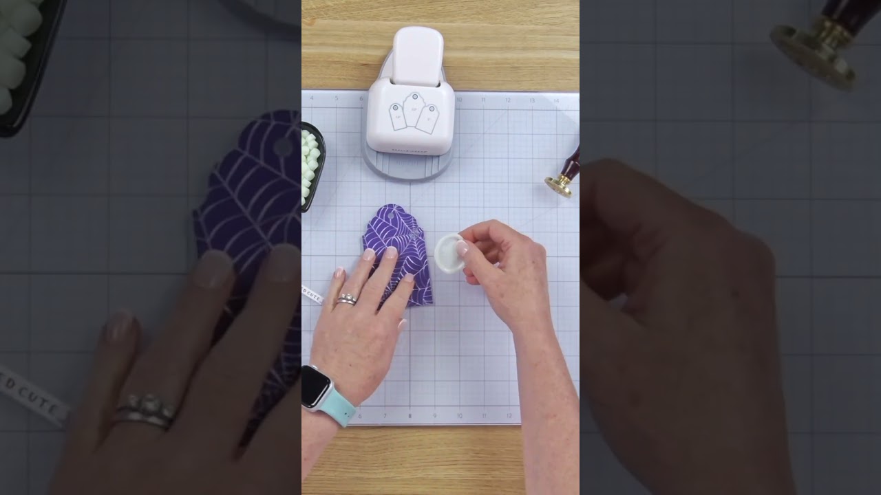 DIY Spook-tacular Halloween Gift Tag