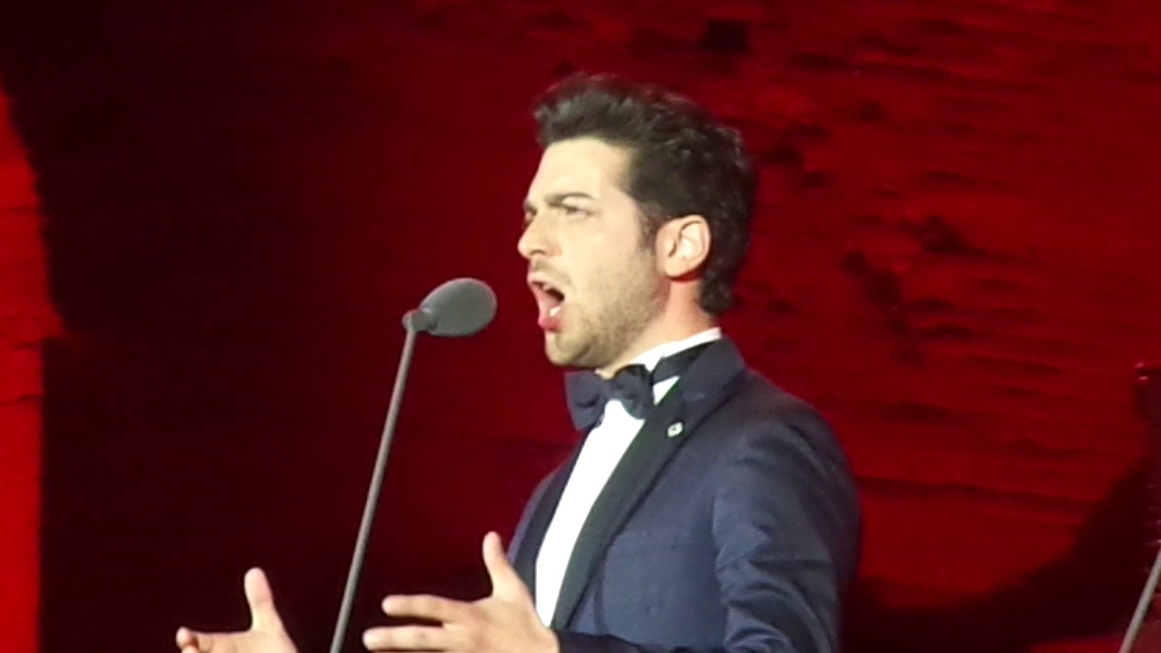 Gianluca Ginoble – En Aranjuez con tu amor Taormina 01.06.2017